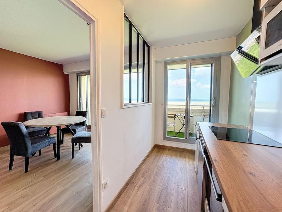 Apartment Face Et Acces Direct